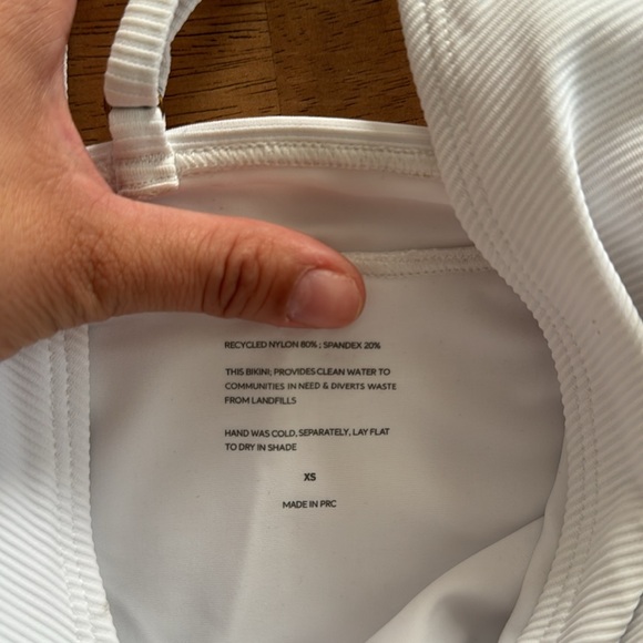 Swim wear one piece-white - Picture 8 of 10